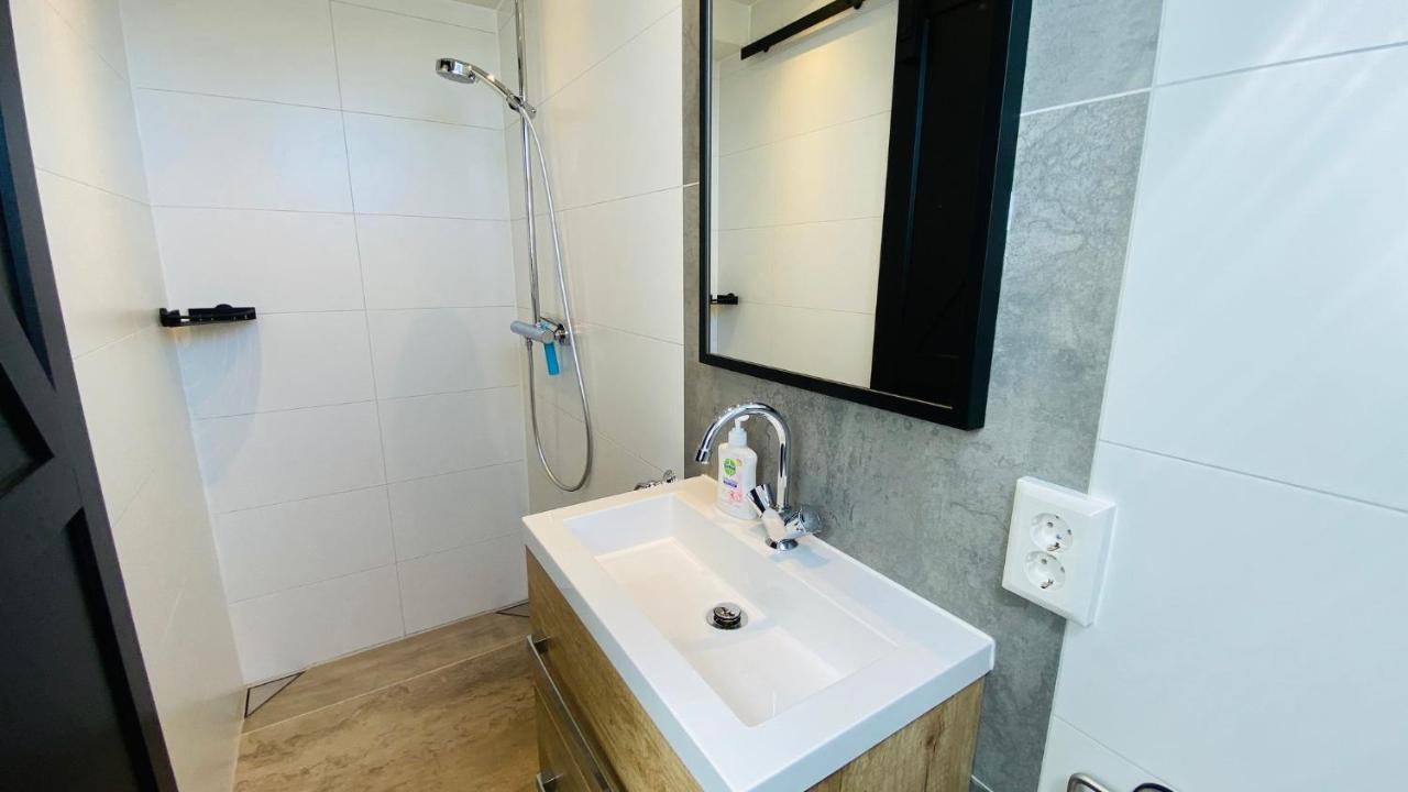 Studio Burg.Bosselaarstraat Аахтекерке Екстериор снимка